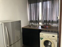 Changi Road (D14), Shop House #555257351